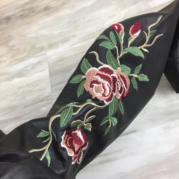 NWOT ODYN Faux Leather Moto Floral Jacket Size M - Picture 6 of 12